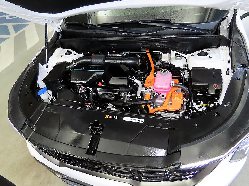 Kia Sorento — photo 19