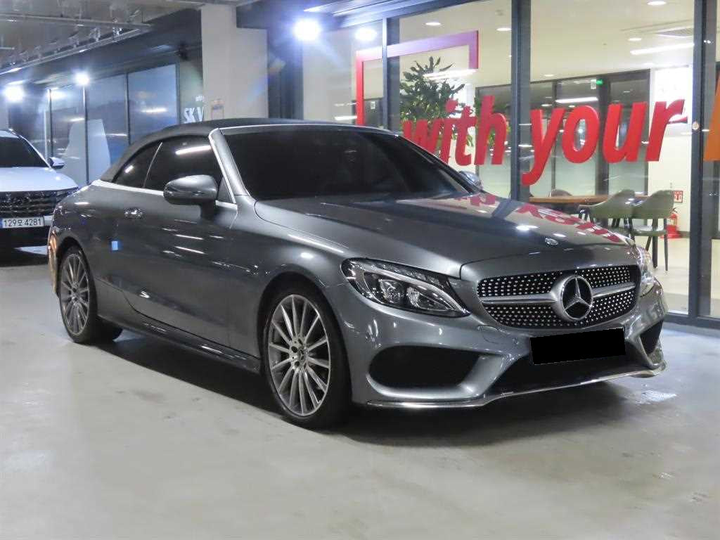 Mercedes-Benz C-Class — photo 01