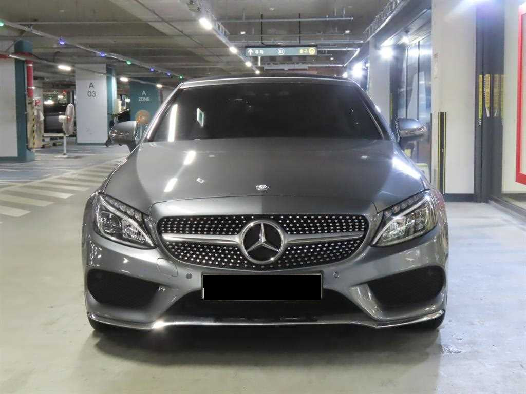 Mercedes-Benz C-Class — photo 02