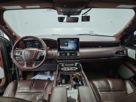 Lincoln Navigator — photo 07
