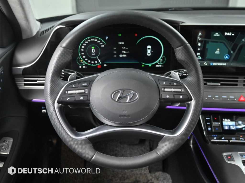 Hyundai Grandeur — photo 13