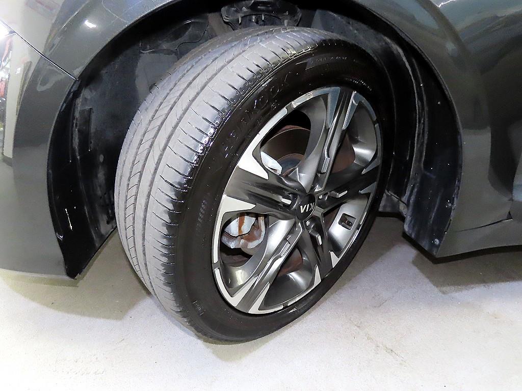 Kia K5 — photo 20