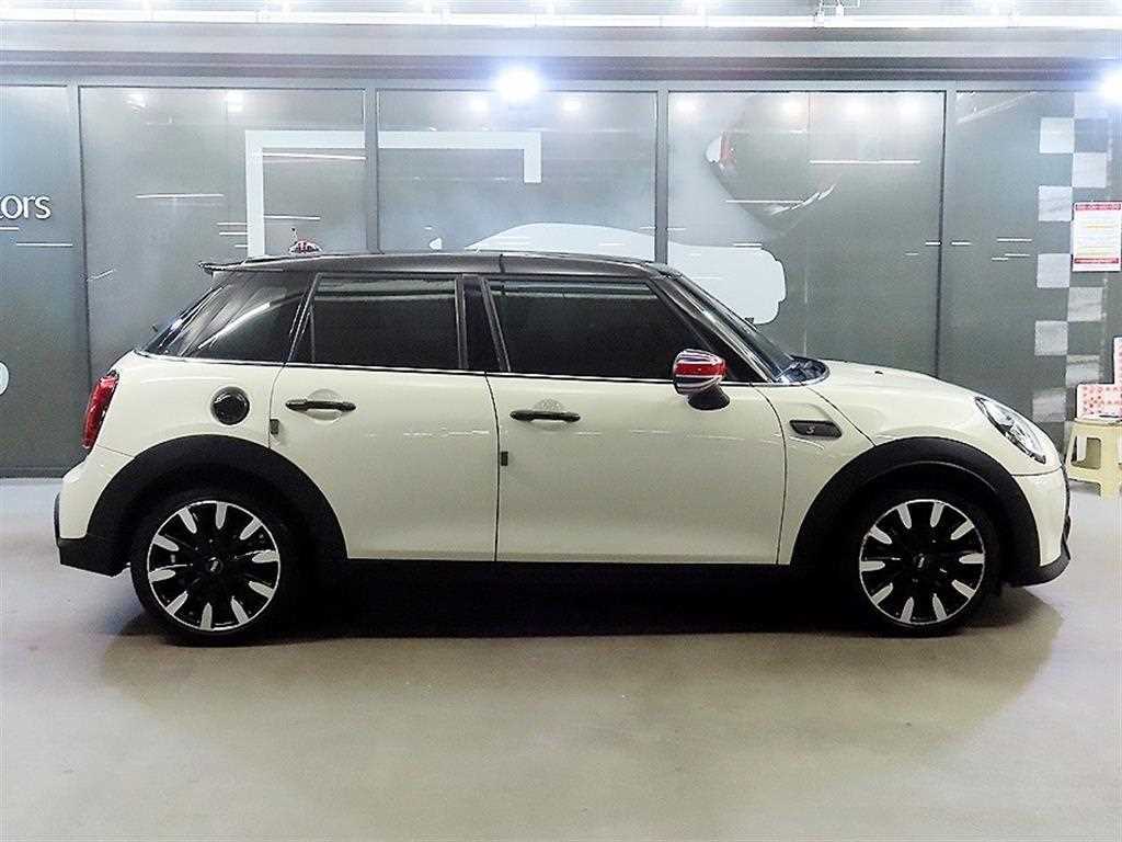 Mini Cooper — photo 03
