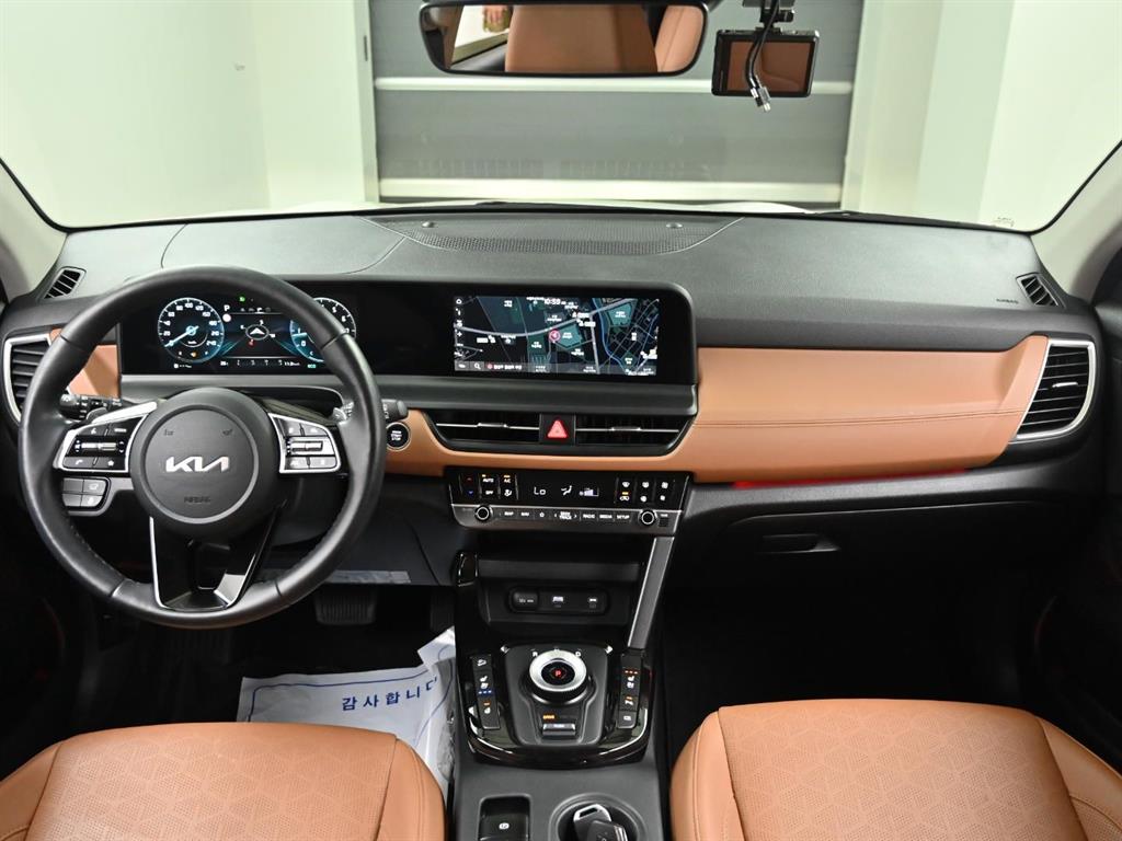 Kia Seltos — photo 08