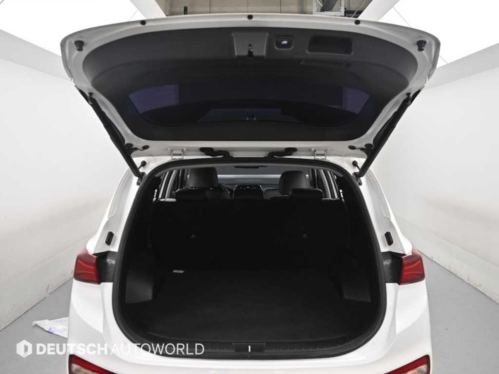 Hyundai Santafe — photo 19