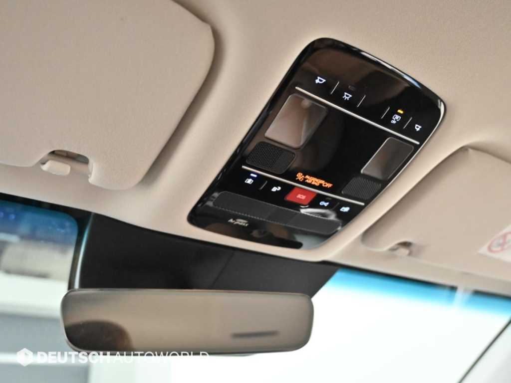 Hyundai Grandeur — photo 18