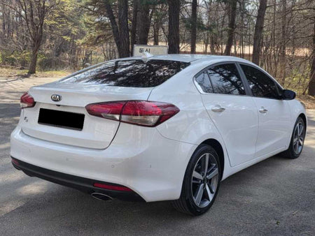 Kia K3 — photo 03
