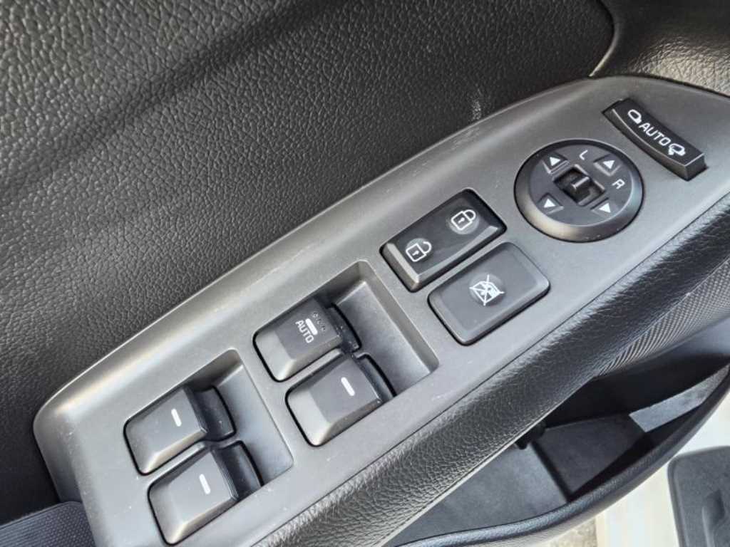 Kia K3 — photo 12