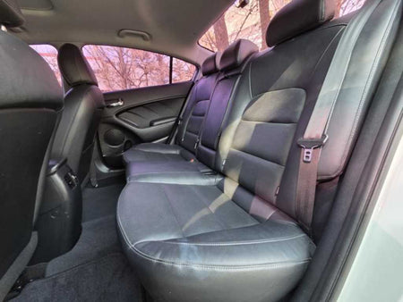 Kia K3 — photo 17