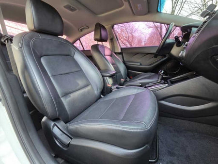 Kia K3 — photo 19
