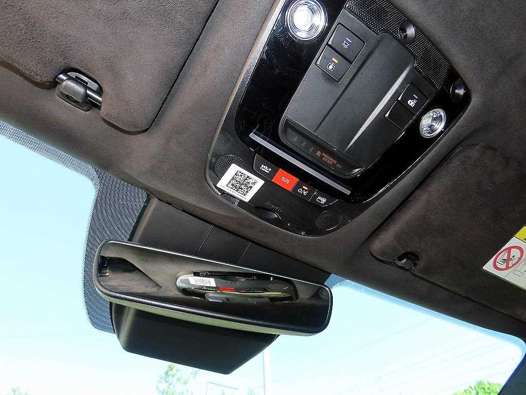 Kia K5 — photo 14