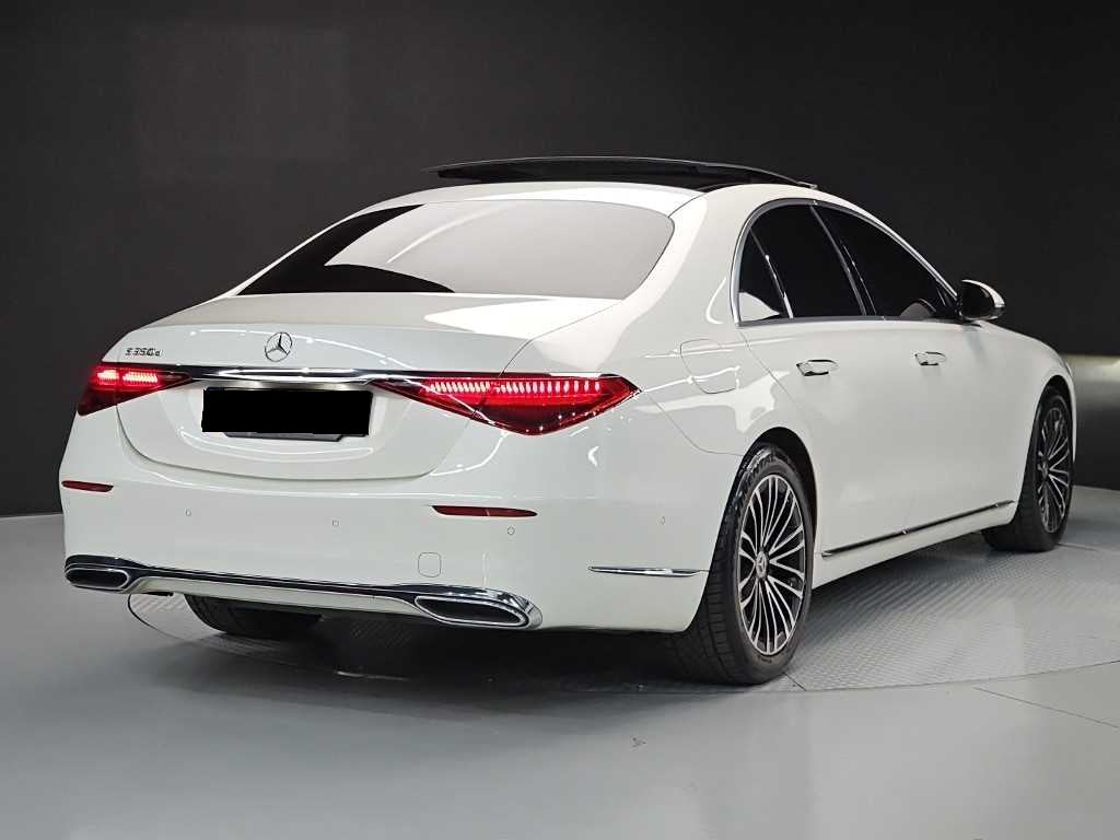 Mercedes-Benz S-Class — photo 04