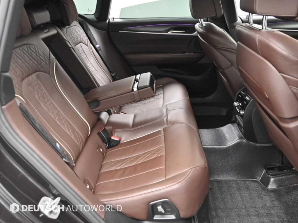 BMW Gran Turismo — photo 12
