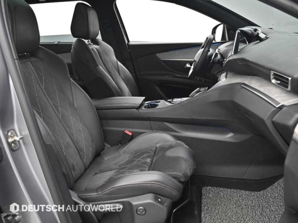 Peugeot 5008 — photo 10