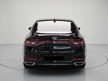 Hyundai Grandeur — photo 03