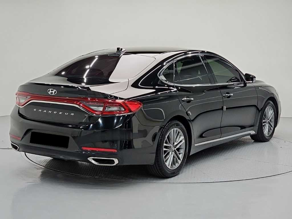 Hyundai Grandeur — photo 04