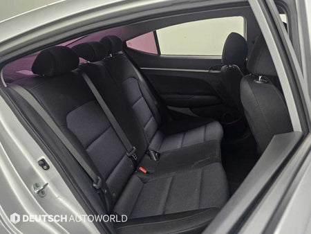 Hyundai Avante — photo 12