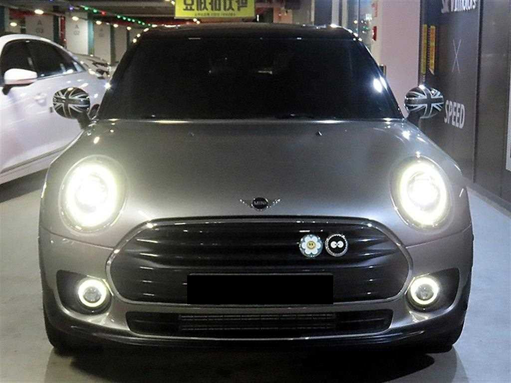 Mini Clubman — photo 02
