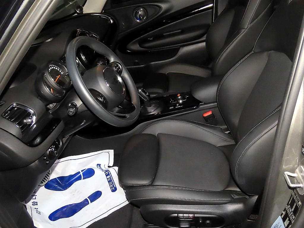 Mini Clubman — photo 06