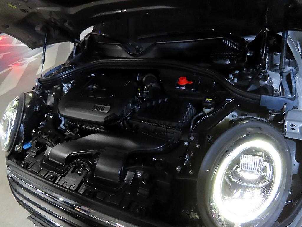 Mini Clubman — photo 19