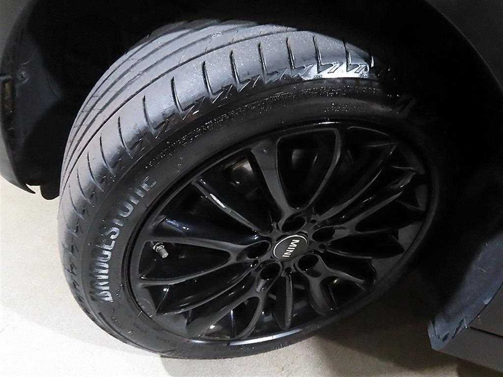 Mini Clubman — photo 20