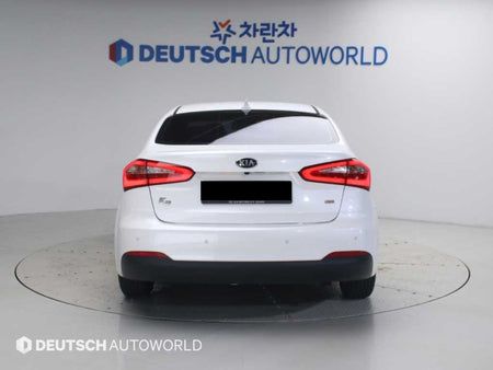 Kia K3 — photo 04