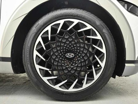 Hyundai Ioniq5 — photo 05