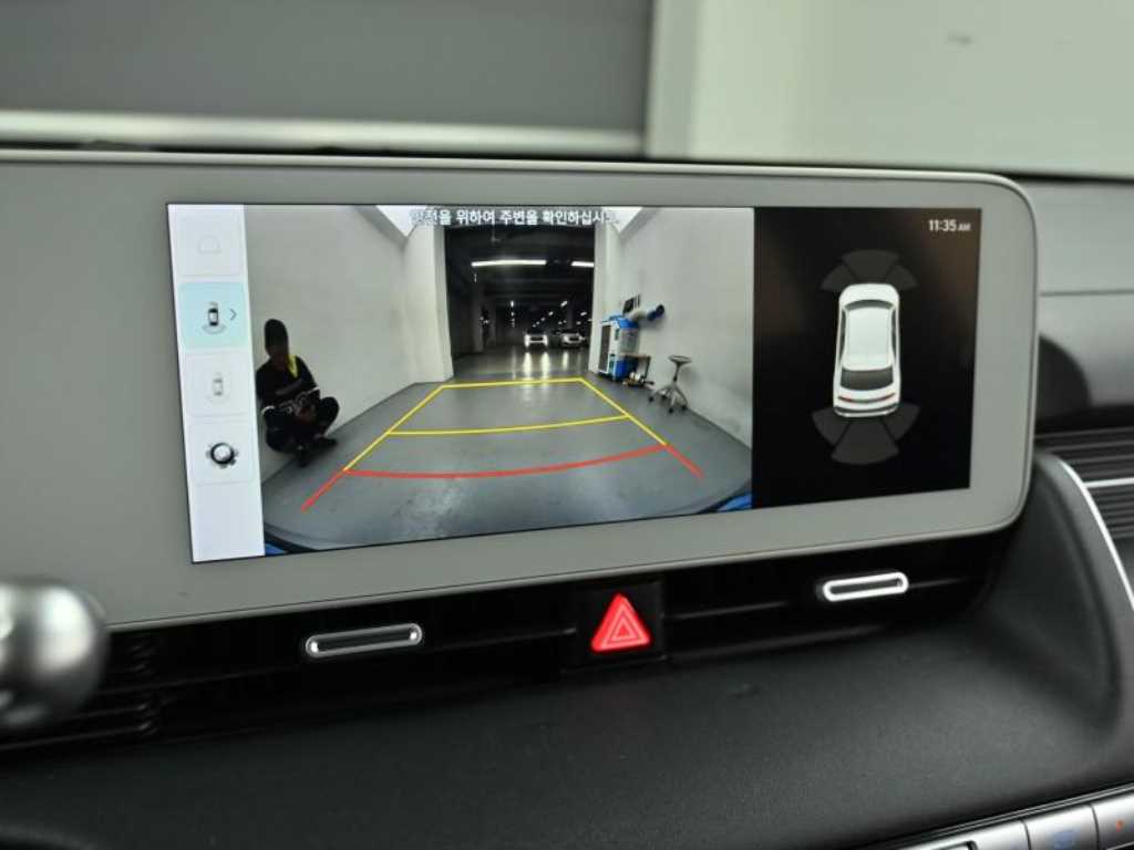 Hyundai Ioniq5 — photo 15