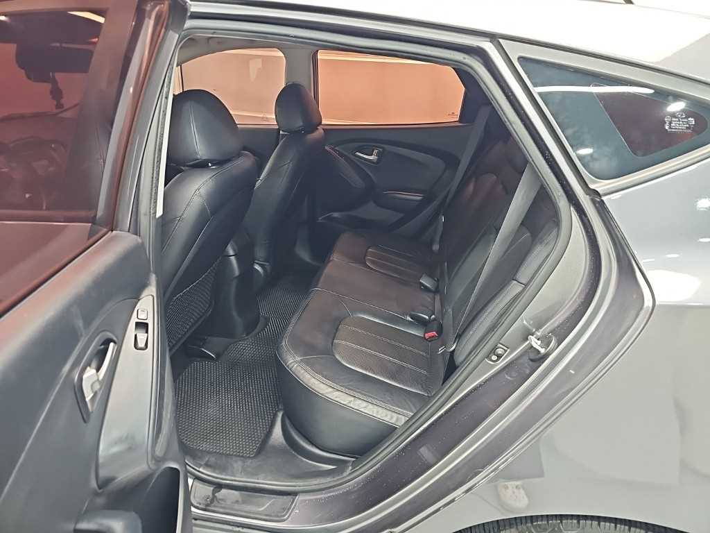 Hyundai Tucson — photo 12