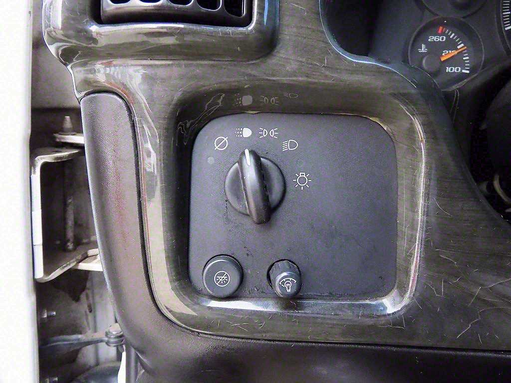 CHEVROLET Express Van — photo 12
