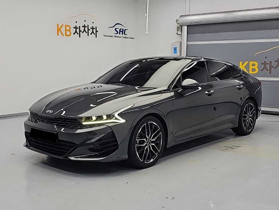 Kia K5 — photo 02
