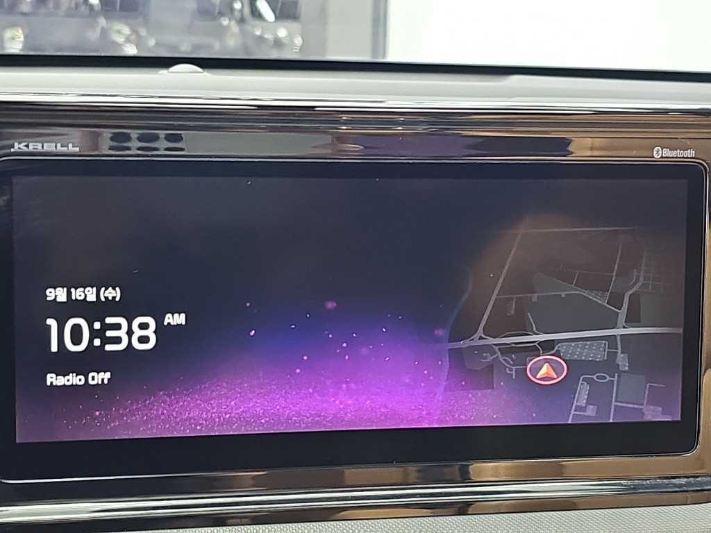 Kia K5 — photo 16