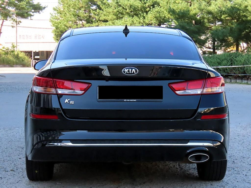 Kia K5 — photo 04