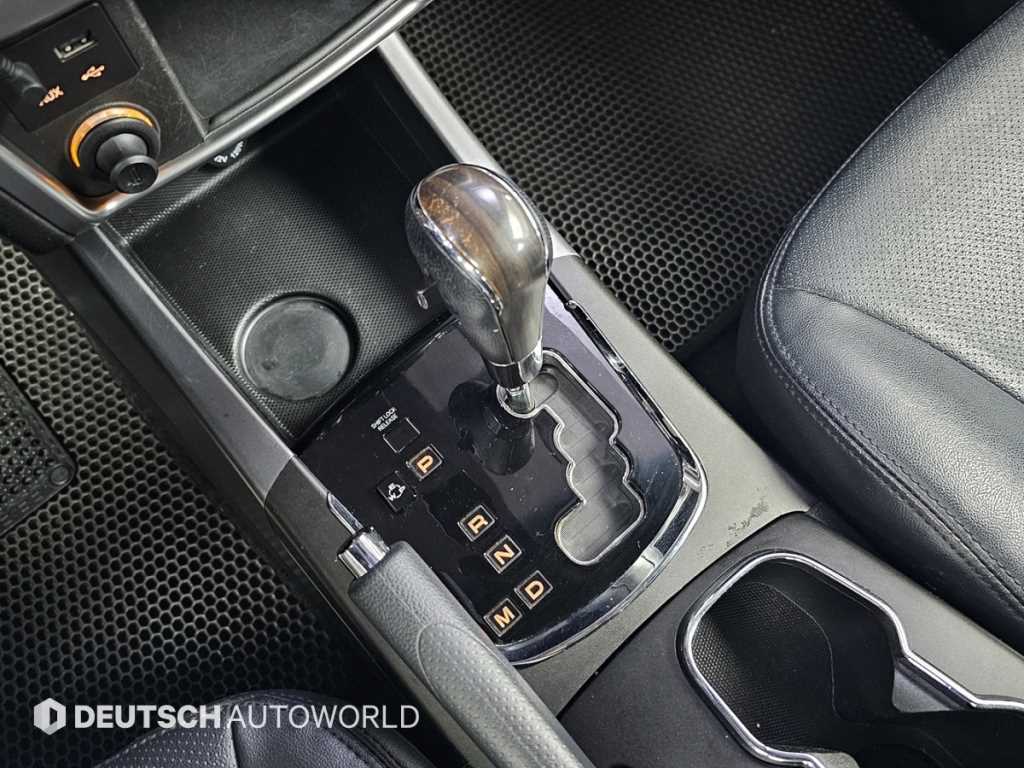 KGM KORANDO — photo 09