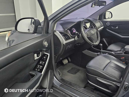 KGM KORANDO — photo 11
