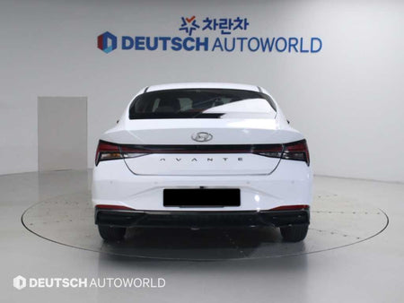 Hyundai Avante — photo 04