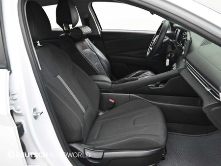 Hyundai Avante — photo 10