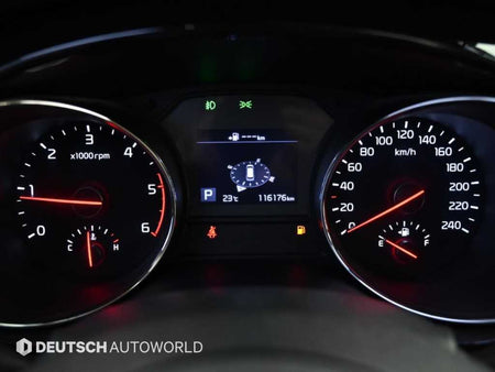 Kia Carnival — photo 08