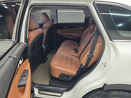 Kia Sorento — photo 12