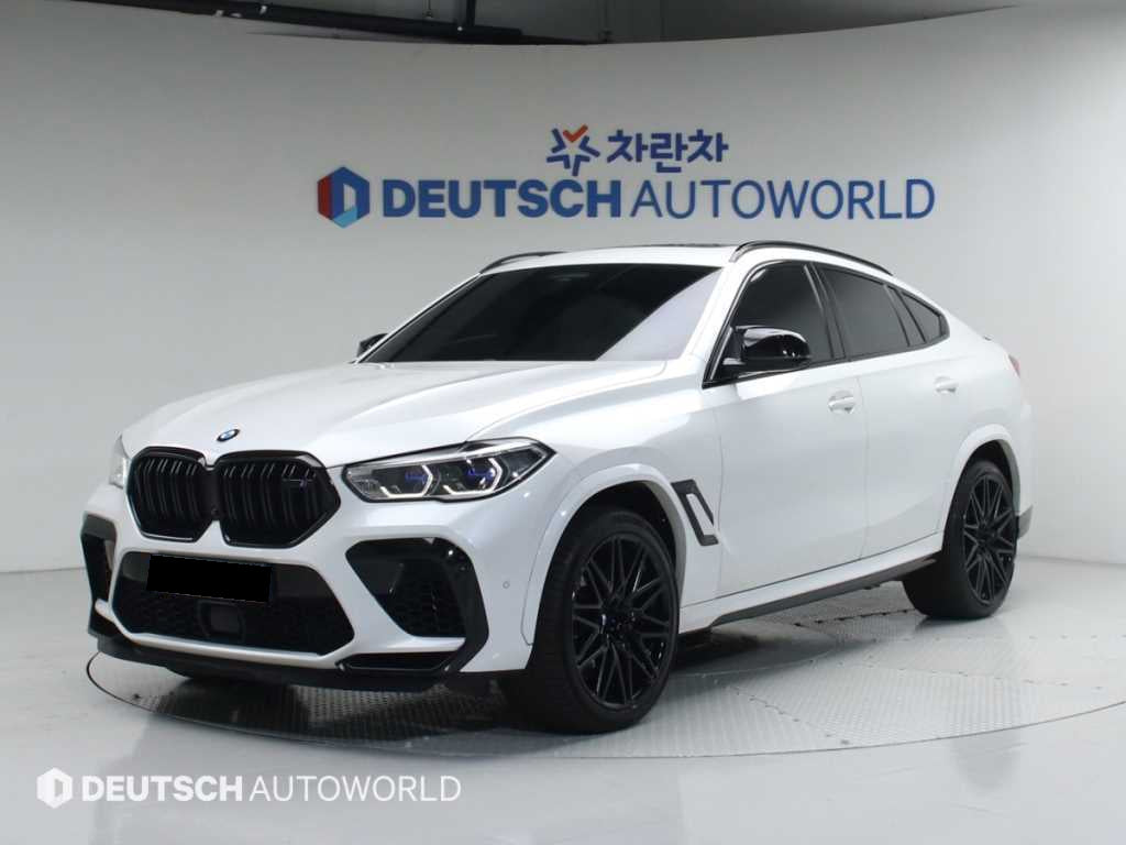 BMW X6M — photo 01