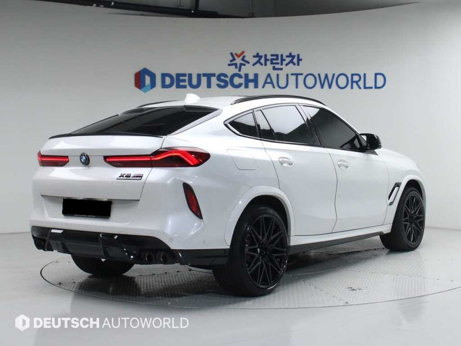 BMW X6M — photo 02