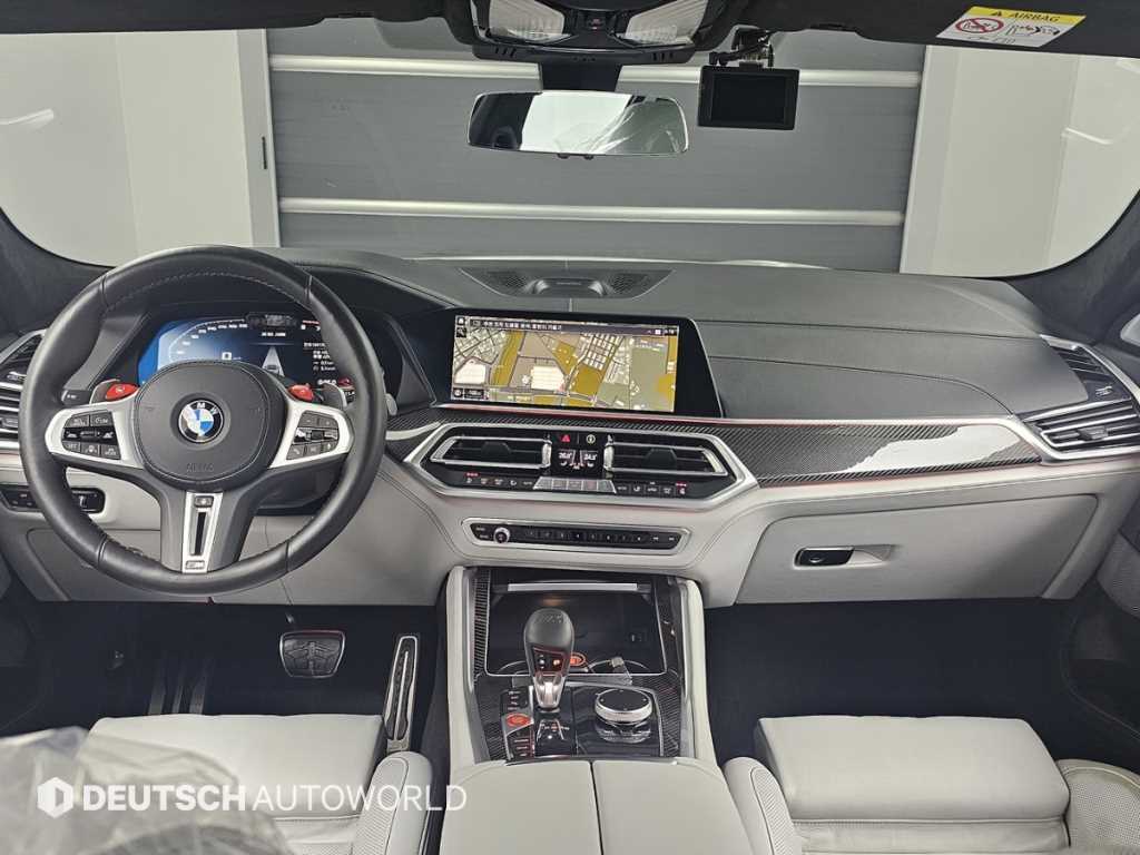 BMW X6M — photo 07