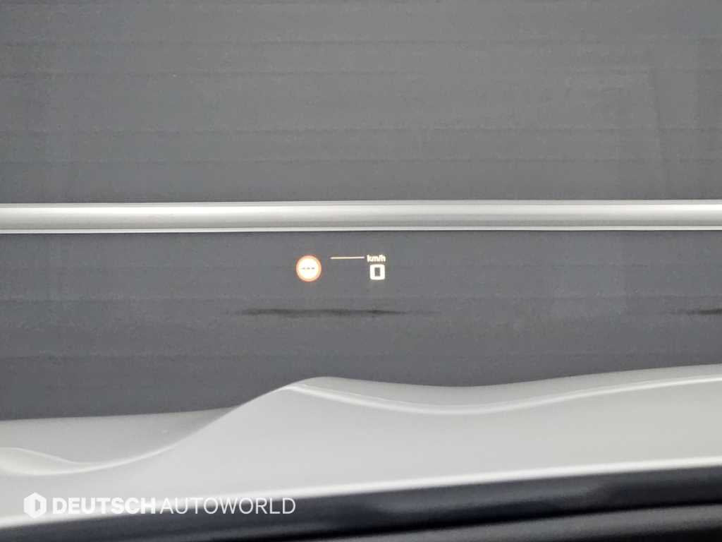 BMW X6M — photo 17