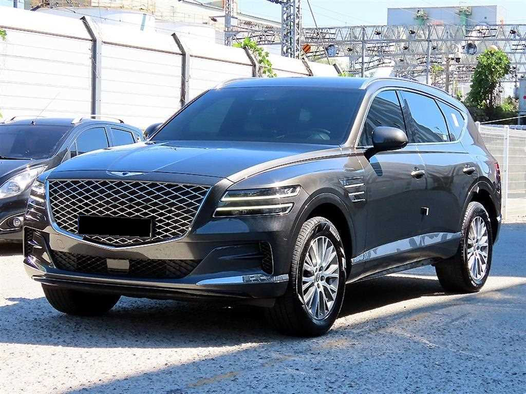 Genesis GV80 — photo 02