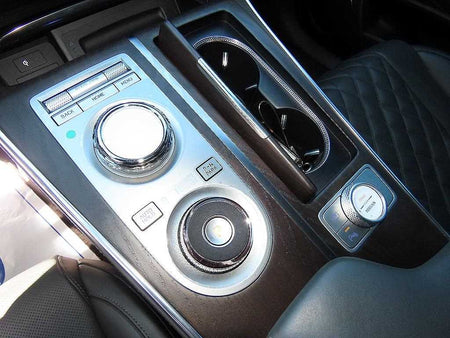 Genesis GV80 — photo 11