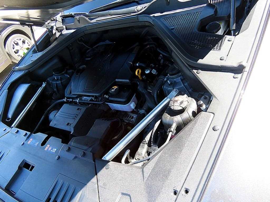 Genesis GV80 — photo 19