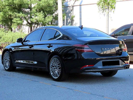 Genesis G70 — photo 03
