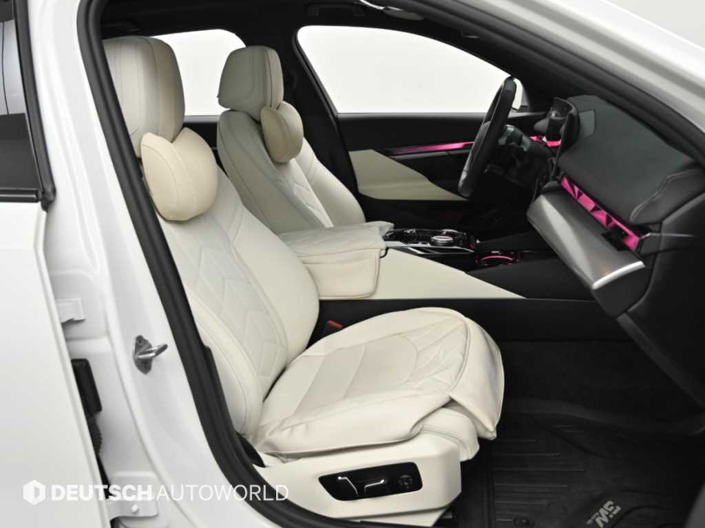 BMW 5-Series — photo 10