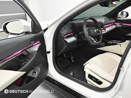 BMW 5-Series — photo 11