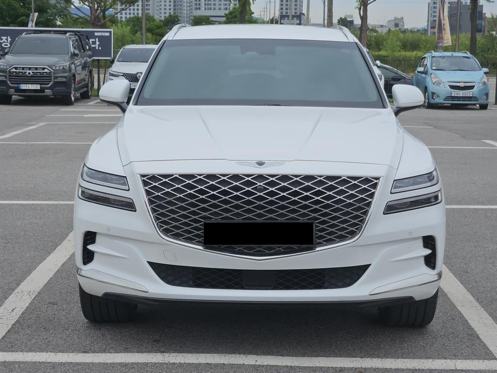 Genesis GV80 — photo 02